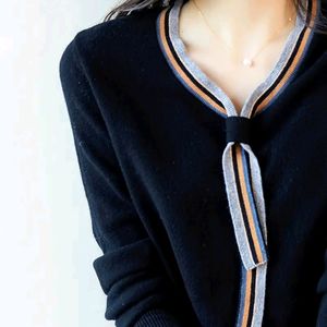 Y2k Korean Neck Stripped Black Pullover Top