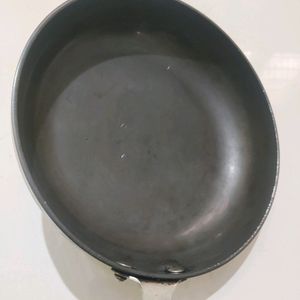 Hard Anodized Nonstick Pan