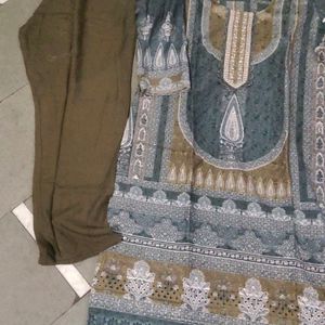 Pakistani Style Kurta Pant Dupatta Set