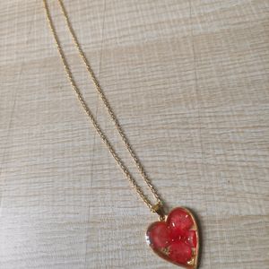 Resin Heart Chain With Petals