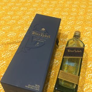 Blue Label Empty Bottle With Case 1 Litre