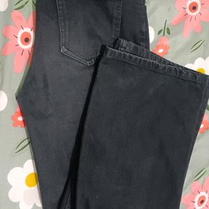 Black Straight Fit Jeans For Women