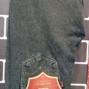 Levi's Jeans With Top Combo