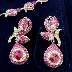 Silver Magenta Jewellery Set