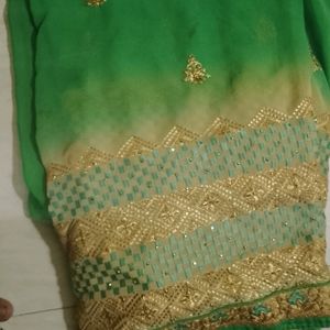 No Barking And It's Really Good Saree