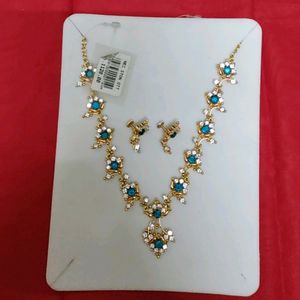 Gold Plated Blue Stone Necklace With Earrings