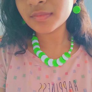 Green beaded Necklace And Earrings Set