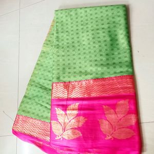 Traditional Look Saree