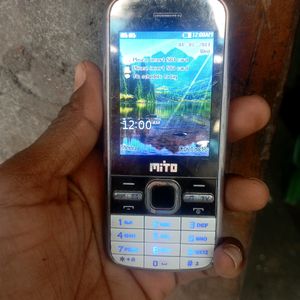 Mito keypad Phone