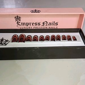 Luxury Presson Nails