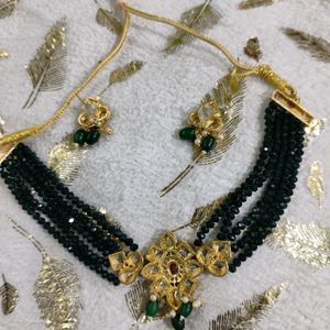 Gorgeous Dark Green Set With Earrings