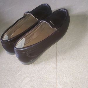Brown Loafers (Women's)