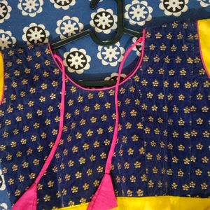 Churidar With Yellow Pant And Dupatta