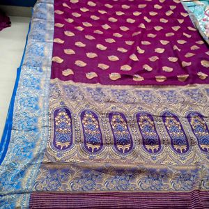 New Gorget Banarasi Saree Resham Zari..