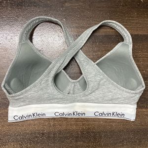 Sale ‼️Calvin Klein Padded Pushup Bralette 🩶