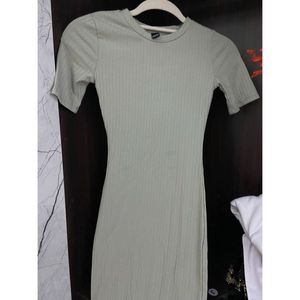 Rare Sight Basic Crew Midi Dress