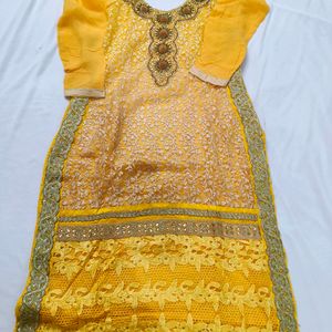 HALDI OUTFIT