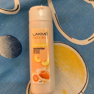 Lakme Peach Milk Light Weight Moisturiser