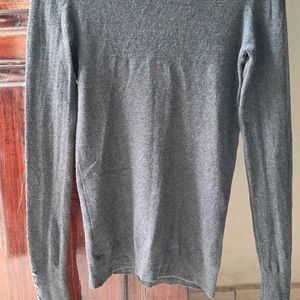 Zara Soft Sweater Top