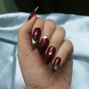 Press On Nails (Bonita)