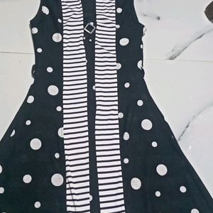 Women Fit And  Flare Blck&White Dress