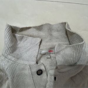 Knitted Lightweight Off White Sweater