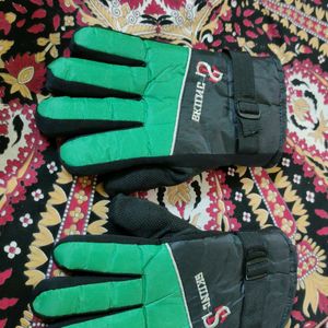 Hand Gloves