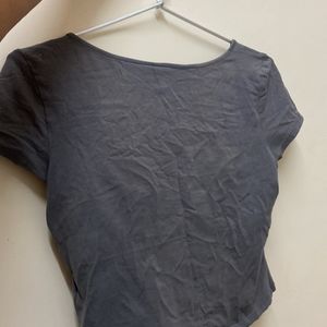 H&M Cropped T-shirt- Grey ,size-M