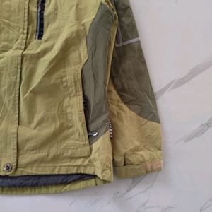 NORTHFACE GORETEX WINDCHEATER JACKET OLIVE