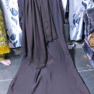 Beutiful Brown Burkha With Dupatta 💕💐