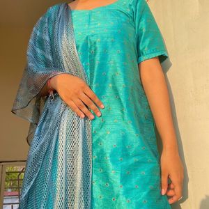 SHORT Chanderi Kurti And Bracket