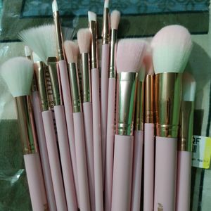 Makeup Brushes