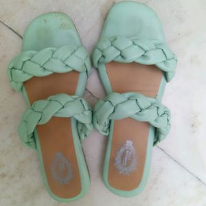 Shoetopia Green Braided Flats Size -38