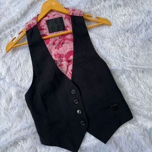 Most Gorgeous Waist Coat For Women