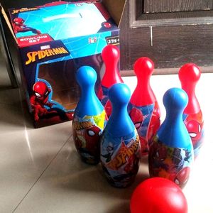 Marvel Bowling Set( New)