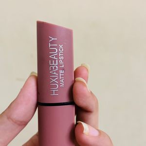 HUXIABEAUTY MATTE LIPSTICK