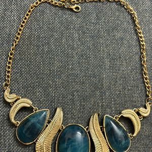 Elegant Neckpiece