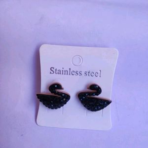 Rose Gold Black Swan Korean Stud Earrings