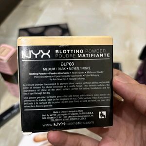 NYX Compact Powder