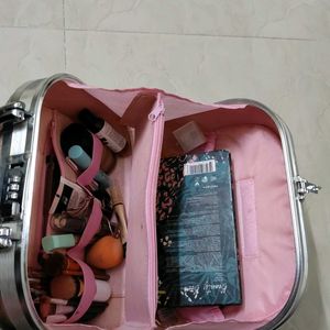 Pride Orchid to Store Cosmetics Vanity Box