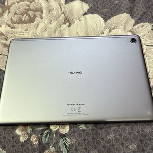 Huawei MediaPad M5 Lite