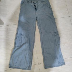 Gently used high-waisted baggy jeans