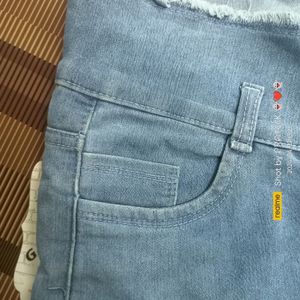 (E-25) 28 Size Slim Fit Denim Jeans