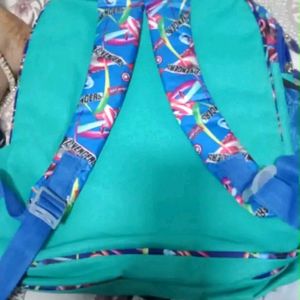 Stylish School 🎒 Bag For Kids