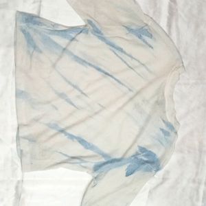 WHITE/ BLUE TIE & DYE TOP