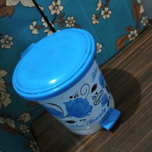 Mini Dustbin For Rooms