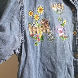 Lightweight Denim Shirt With Embroidery