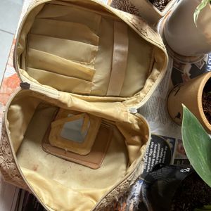 Make up bag by Melange