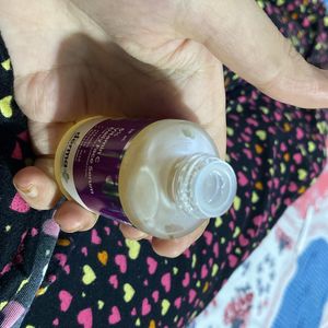 Derma Co Vit C Serum