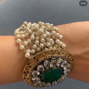 Designer Pearls Bracelet